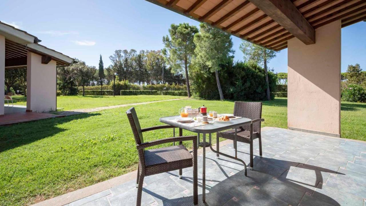 Villaggio Il Girasole Follonica Eksteriør billede