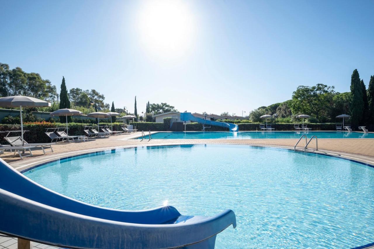 Villaggio Il Girasole Follonica Eksteriør billede