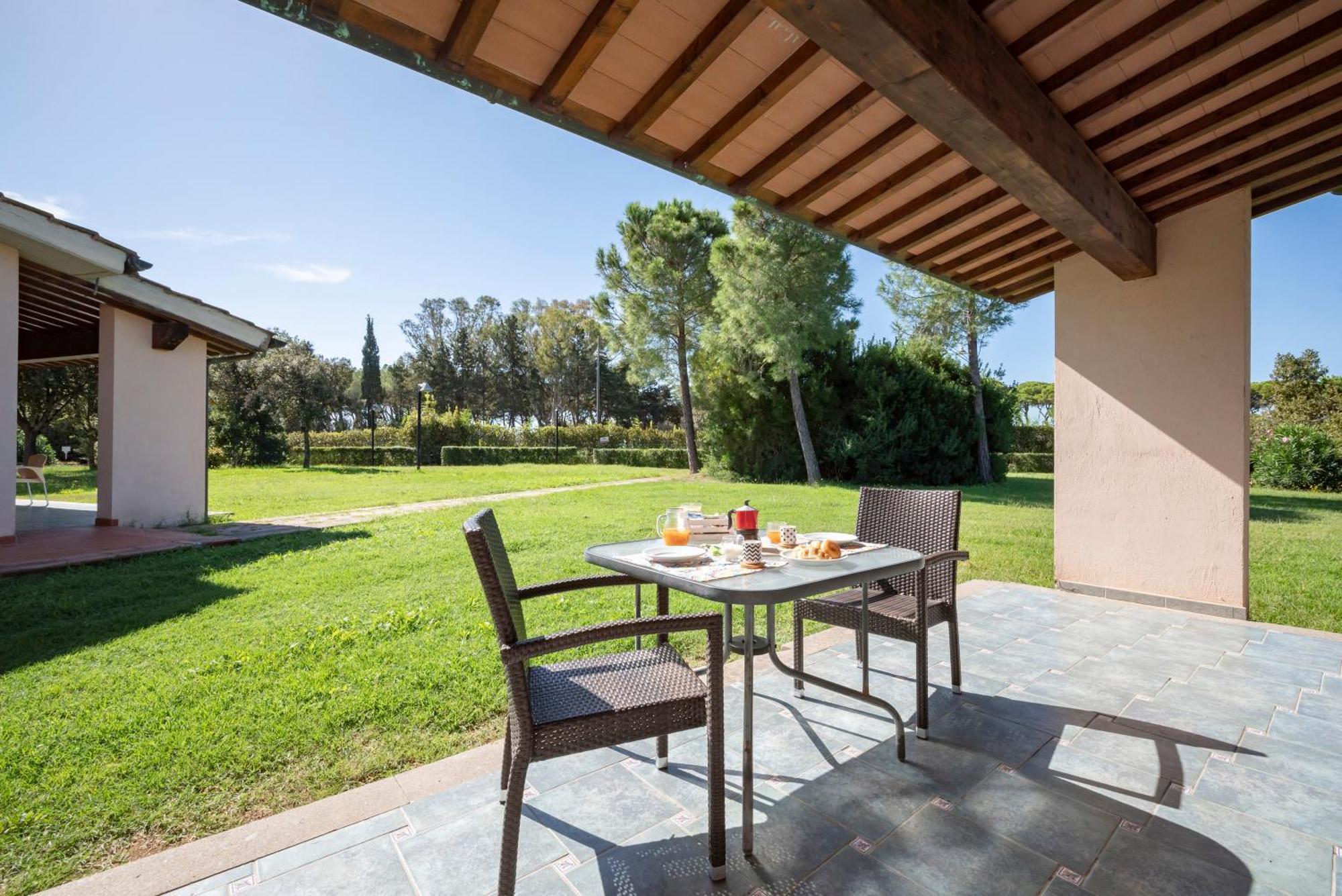 Villaggio Il Girasole Follonica Eksteriør billede