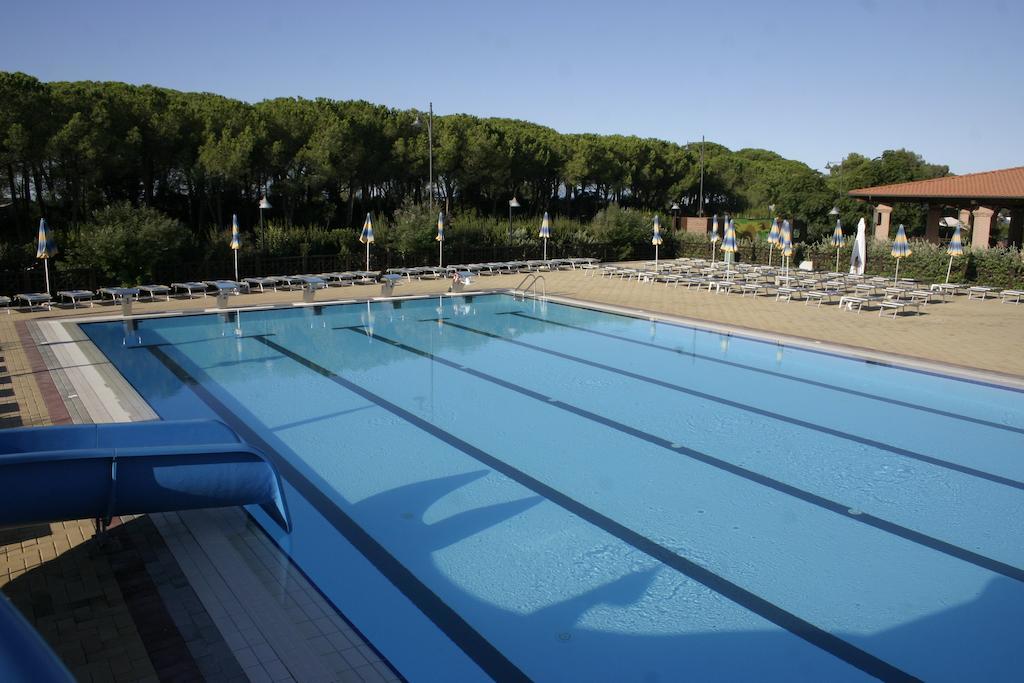 Villaggio Il Girasole Follonica Eksteriør billede