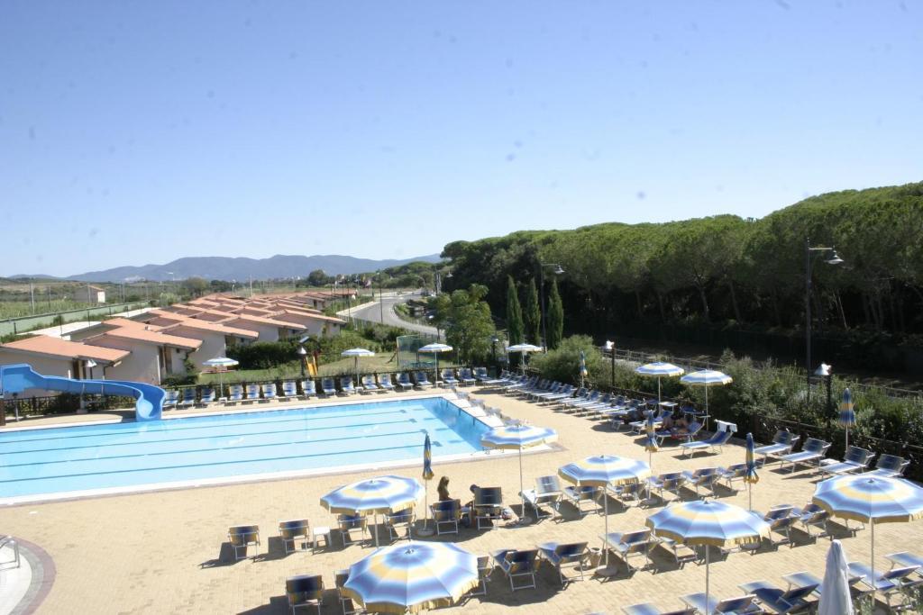 Villaggio Il Girasole Follonica Eksteriør billede